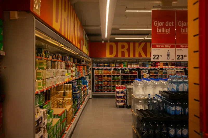 When the Grocery Store Was Simple: The Paradox of Choosing From 50,000 Products