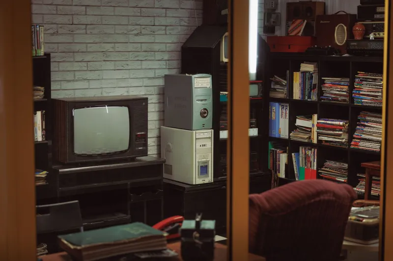 Stuck in the Waiting Room With Nothing But a Magazine and Your Own Thoughts
